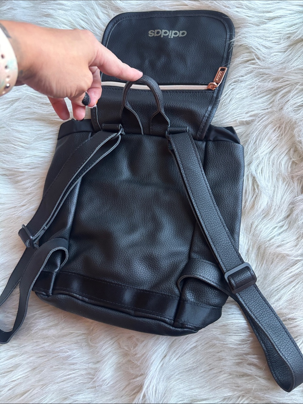 adidas leather drawstring backpack - Picture 5 of 9